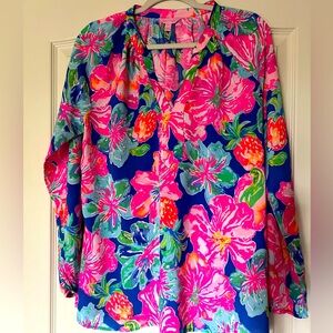 Lilly Pulitzer Martinique beautiful long sleeve top in medium